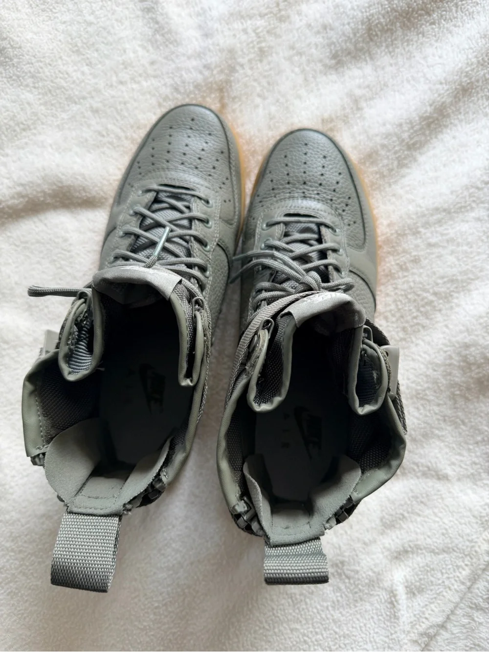 Nike Special Field Air Force 1 Mid Dark Stucco | 10W 8.5M